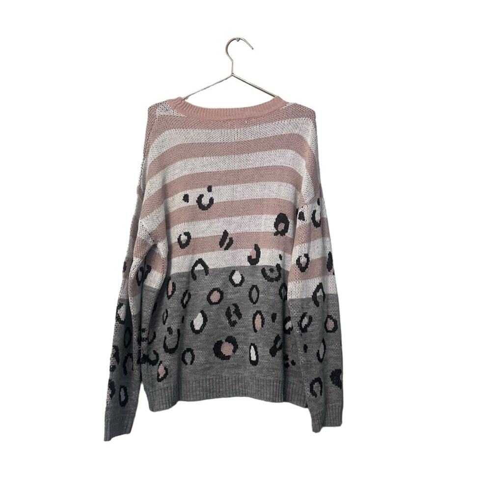Andree by Unit striped leopard sweater size medium - image 4